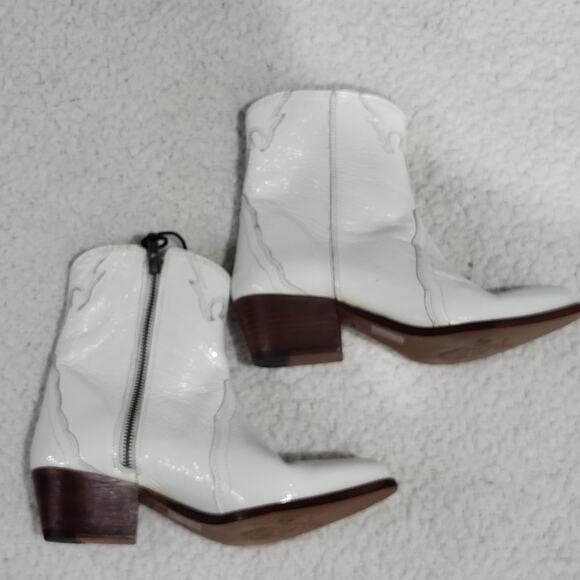Free People New Frontier White Cowboy Western Boots Women’s Size 37 US 6 -6.5 - Picture 2 of 7